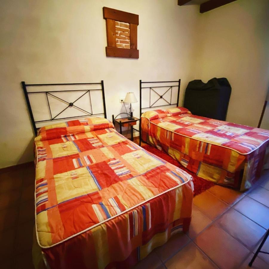 El Plantio I Y II - Apartamentos Turisticos Hoyos del Espino Esterno foto